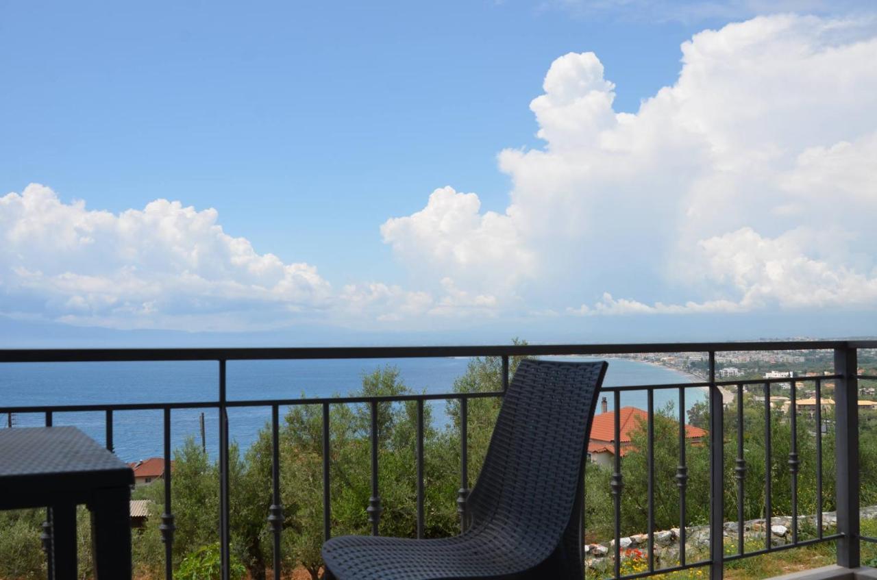 Verga'S Apartments Kalamata Bagian luar foto