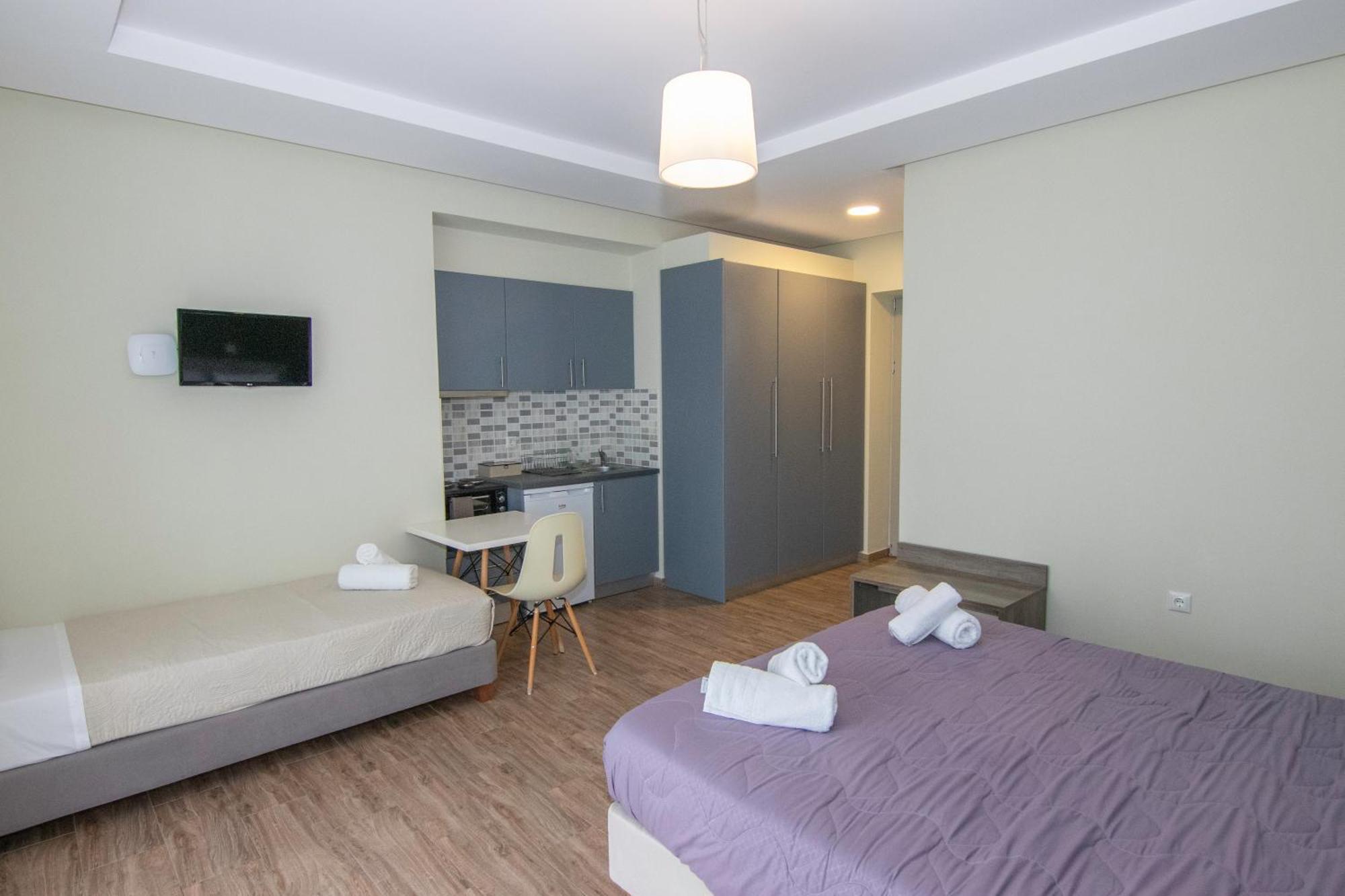 Verga'S Apartments Kalamata Bagian luar foto